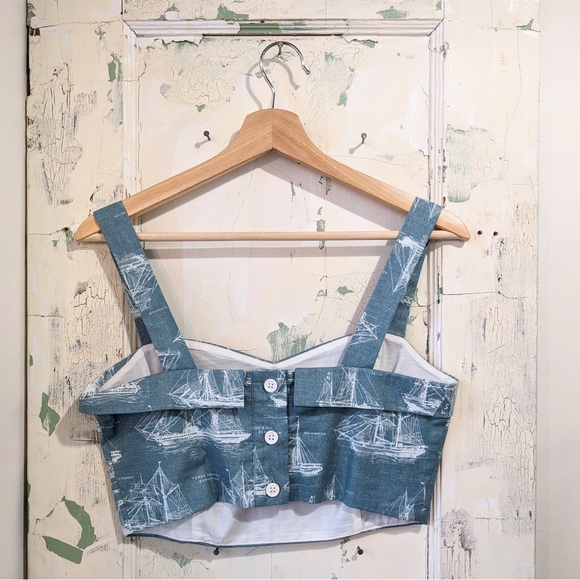 NWT Birds of North America Kit Sweetheart Neck Crop Bralette Top Sailboats US 4 - Picture 2 of 3